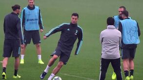 Jogadores em Itália vão ser testados e colocados em grupos: positivos, imunes e não imunes