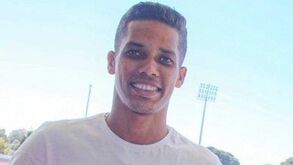 Pedrinho: «Tento agarrar um pouco do que Messi faz»