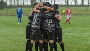 Patrocinadores do Praiense em causa
