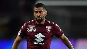 Rincón nem pensa em jogar