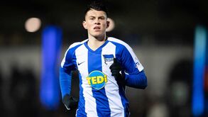 Samardzic pode chegar ao Benfica para começar na formação