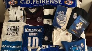 Adeptos partilham coleções nas redes sociais