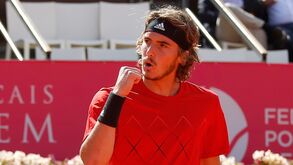 Campeão do Estoril Open organiza leilão para ajudar tenistas