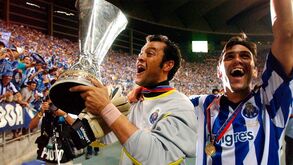 Paulo Ferreira e a conquista da Taça UEFA: «No anterior estava no sofá a ver os jogos...»