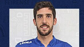 Jogador do Feirense questiona: «Os 'verdes', os 'vermelhos' e os 'azuis' são imunes ao vírus?»