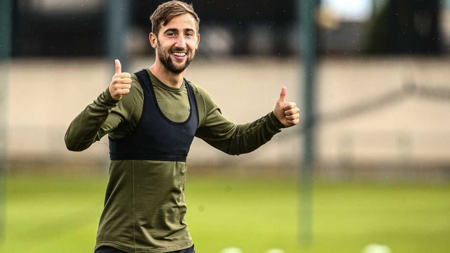 «Estranho... mas há que respeitar regras»: como reagiu o plantel do Sporting no regresso ao trabalho