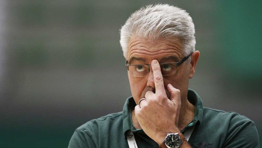 Treinador de andebol do Sporting não aceita redução do salário