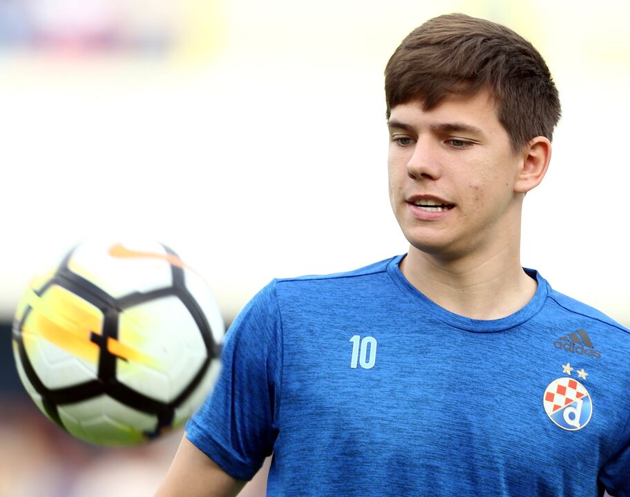 14. Ante Coric - Filho de Miljenko Coric, agente de jogadores de futebol, encontra-se emprestado pela AS Roma aos espanhóis do Almería. Espera-se-lhe um grande futuro.