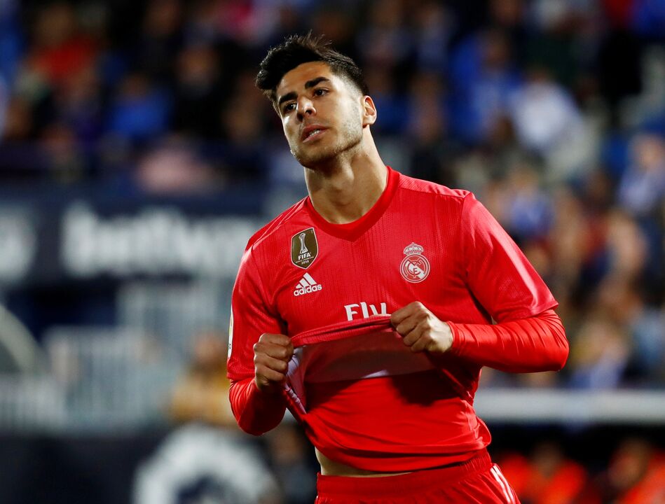 33. Marco Asensio - Dono de um potentíssimo pontapé esquerdo e de uma canhota cheia de recursos, Marcos Asensio é um dos melhores talentos na equipa do Real Madrid, que peca por não ter as oportunidades que já mereceia ter.