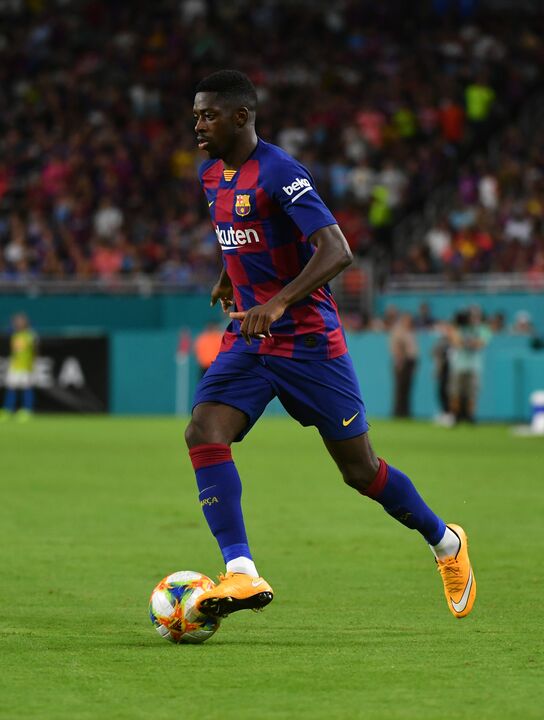 39. Ousmane Dembelé - Um dos maiores talentos que certamente consta nesta lista, mas desde que chegou ao Barcelona que se encontra 'ofuscado' pelos talentos de Lionel Messi, Luís Suárez e Antoine Griezmann. Brilhou no Borussia Dortmund.