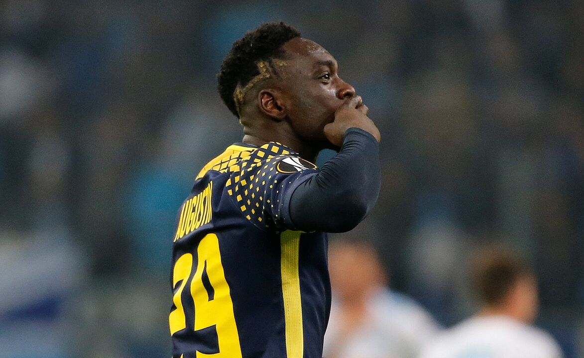 50. Jean-Kevin Augustin - Com formação no Paris Saint-Germain, em 2017 saiu para a Alemanha para abraçar o projeto do RB Leipzig, num negócio que custou 16M€ aos cofres do clube alemão. Hoje, representa os ingleses do Leeds, por empréstimo. 