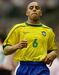 3. Roberto Carlos - Considerado por muitos um dos melhores laterais-esquerdos da história do futebol brasileiro, Roberto Carlos entra diretamente para o top-3 de jogadores mais sobrevalorizados da história do desporto-rei. Um Mundial, em 2002, e três Ligas dos Campeões (1997/98, 1999/00 e 2001/02) foram algumas das suas conquistas ao longo do seu percurso como jogador.