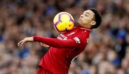 15.º Trent Alexander-Arnold (Liverpool) - Valor em fevereiro: 91 milhões; valor se o campeonato for cancelado: 80 milhões (-12,3%); valor se o campeonato continuar: 87 milhões (-4,7%)