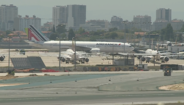 Avião que saiu do Rio de Janeiro com destino a Paris aterra de emergência em Lisboa