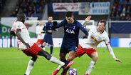 Lukas Klostermann e Dayot Upamecano (RB Leipzig): 31 golos sofridos em 28 jogos