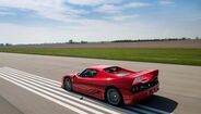 O Pior Homem do Planeta’ compra um Ferrari F50 e um Ferrari 456 GT Spyder.