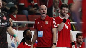 Benfica anuncia saída de Carlos Resende