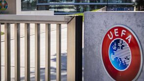 Coronavírus: UEFA adia reunião devido a questões relacionadas com locais do Euro'2020