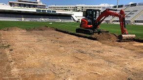 Sócios podem ficar com um bocado do velho relvado do São Luís