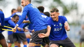 Muitos sorrisos e entrega em mais um treino coletivo do FC Porto