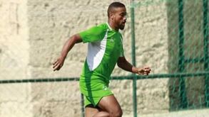 Central Kiko Zarabi de saída do Sp. Covilhã