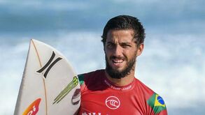 Filipe Toledo esteve em direto no Instagram de Record: surfista é fã de Kikas e... polvo à lagareiro
