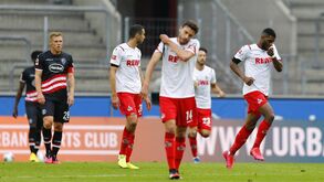 Golo nos descontos salva Colónia da derrota diante do Fortuna Düsseldorf