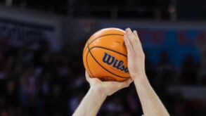 Coronavírus: Jogadores da NBA querem voltar mas 'precisam de certezas'