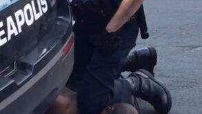 Curry revoltado com o caso de George Floyd: «Foi assassinado, a sua vida negra não interessava»