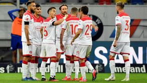 Fortuna Dusseldorf vence e ganha nova vida na luta pela permanência