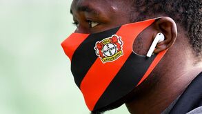 Invencibilidade caiu após 12 jogos: Tapsoba já sabe o que é perder com o Bayer Leverkusen