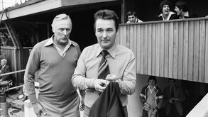 10 Mais: Campeões após subida