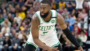 Jaylen Brown conduz 15 horas para se juntar a protesto: «Antes de tudo, sou um homem negro»