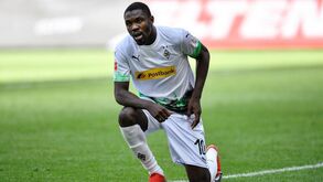 Quatro anos depois, gesto de Colin Kaepernick continua a inspirar