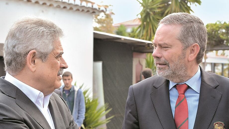 DÚVIDAS. Lei das substituições deixa Luís Filipe Vieira e Carlos Pereira reticentes