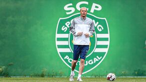 Sporting procura sucessor para Mathieu