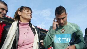 «Sai Ronaldo, entra Quaresma»: Mustang fez o primeiro jogo oficial pela Seleção há 15 anos