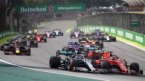 Oficial: Grandes Prémios de F1 de Azerbaijão, Singapura e Japão cancelados