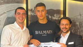 Irmão de João Cancelo é reforço do V. Guimarães