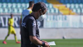 Natxo González: «Jogar sem público prejudica o futebol»