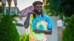 Olimpia com 'problema' de 130 mil euros para ter de volta Adebayor