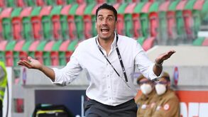 Julio Velázquez quer os 3 pontos e não apenas pontuar no Bessa