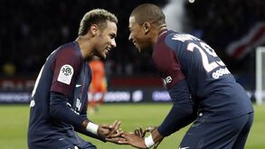 Neymar: A levar Mbappé por maus caminhos
