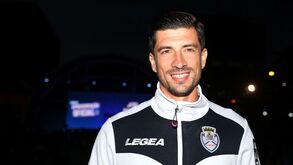 Cris prestes a renovar