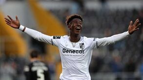 V. Guimarães segura avançado João Pedro mais dois anos