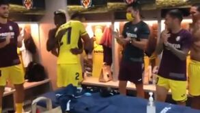 Três anos depois Bruno Soriano voltou a jogar e no balneário do Villarreal foi assim