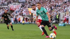 Sporting desmente negociações por Karbownik