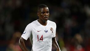 Espanhóis dizem que William Carvalho tem acordo com o Leicester