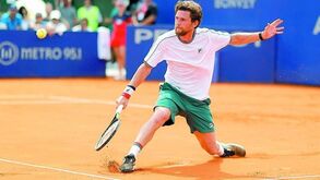 Coronavírus: Pedro Sousa diz que Djokovic e outros tenistas infetados 'abusaram da sorte'