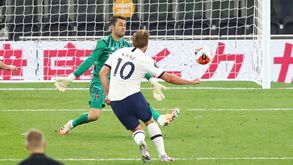 Spurs voltam a festejar e aproximam-se da Europa